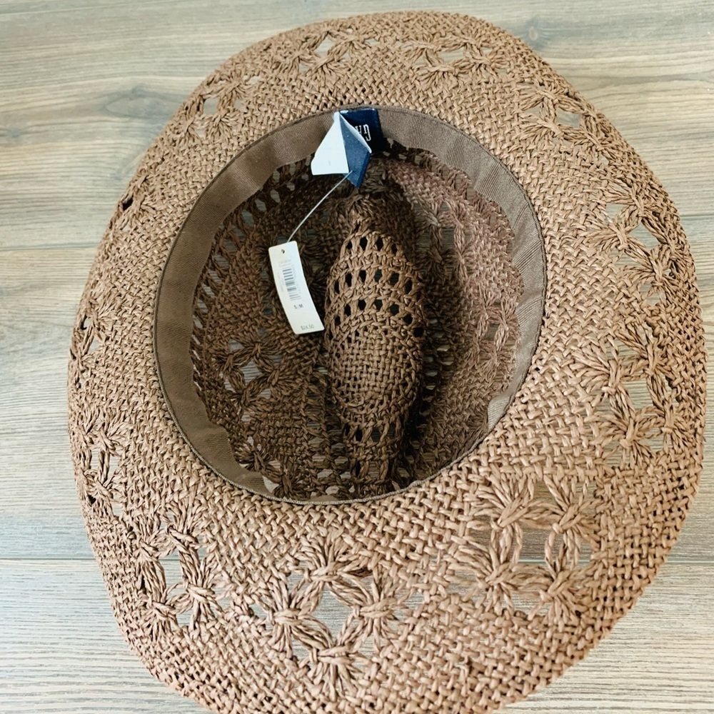 Gap hat - Picture 6 of 8